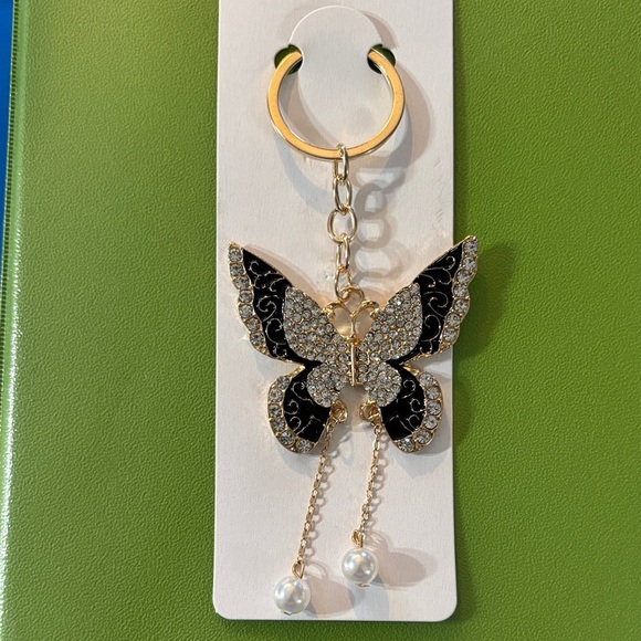 Accessories - Butterfly Keychain with Rhinestones and Pearls
